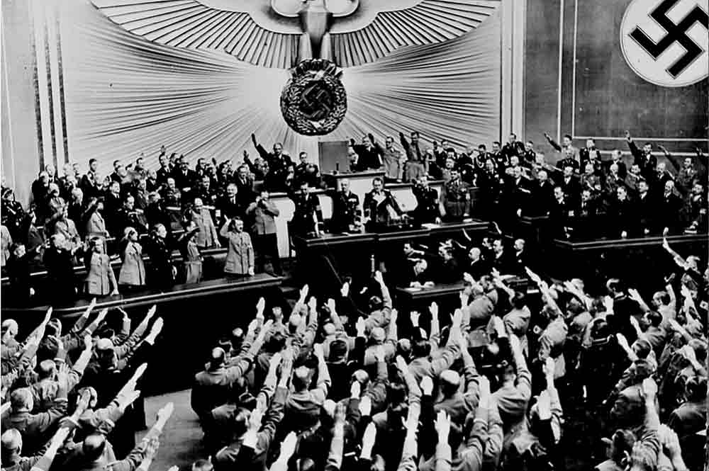Hitler-Austria-Ovation-March-1938